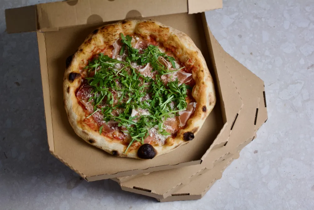 Pizza Vera kitchen - authentic Italian pizza preparation